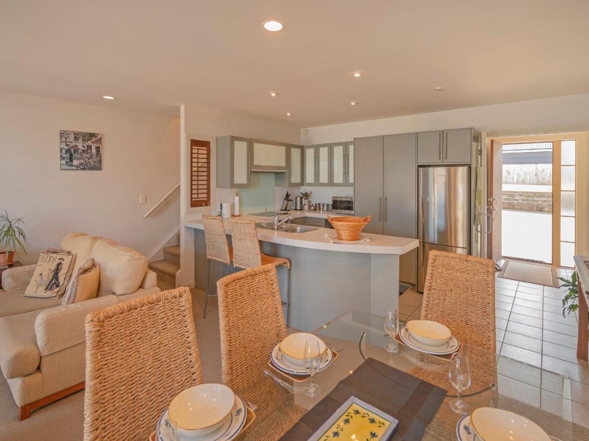 Tairua Waterfront Retreat - Tairua Apartment 外观 照片